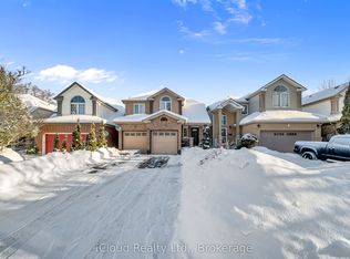 5 Gaw Cres, Guelph, ON N1L 1H8