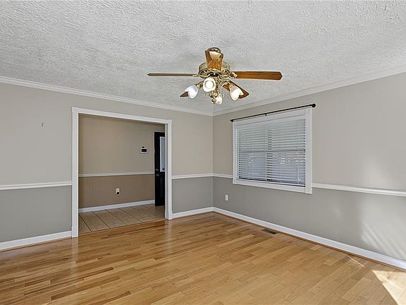 5th image of 76 Brooks Rd