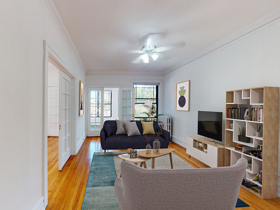 Dining/Living room