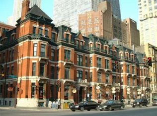50 E Chicago Ave APT 2E, Chicago, IL 60611