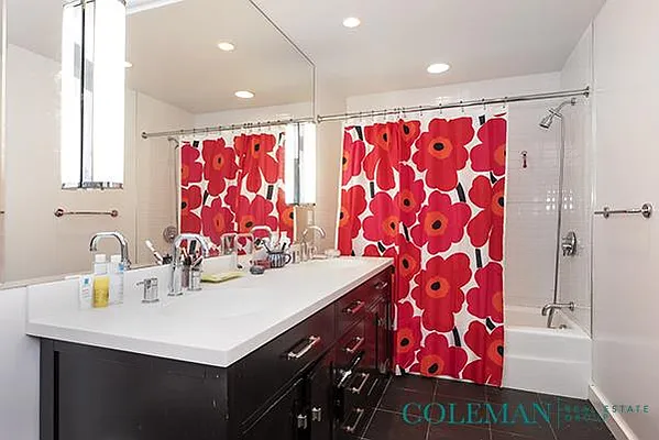 Rented by Coleman Real Estate Group | media 22