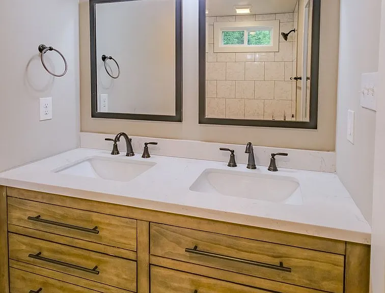 431 East Dr — Photo 25