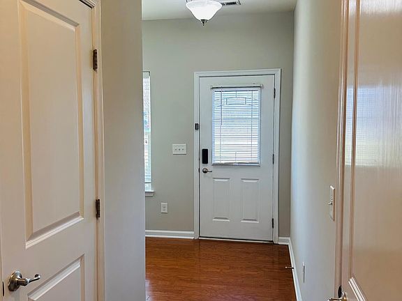 2nd image of 108 Grande Sky Ct
