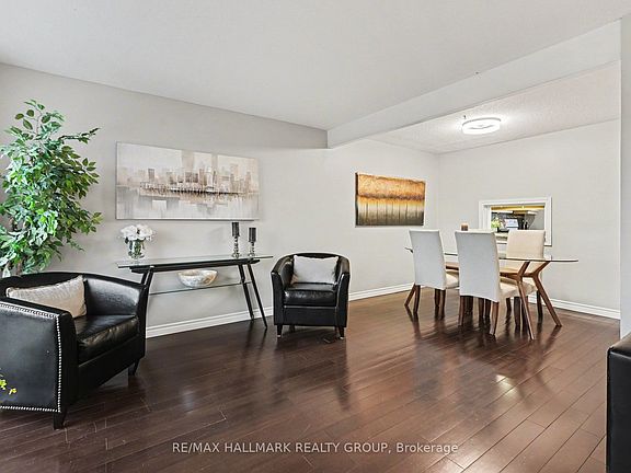 4th image of 907 E Elmsmere Rd