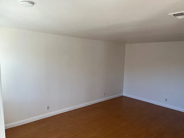 1577 Brookvale Dr — Photo 4