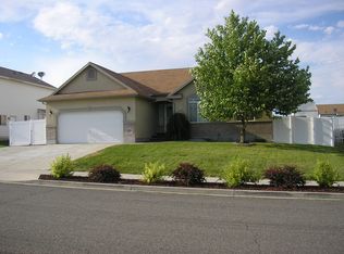 5926 W Laurel Canyon Dr, West Valley City, UT 84118