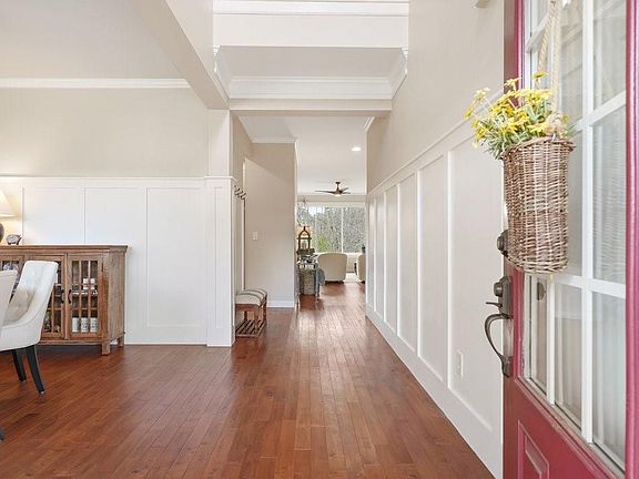 5th image of 4965 Bergen Ct