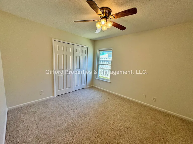 12288 Harbor Winds Dr N — Photo 17