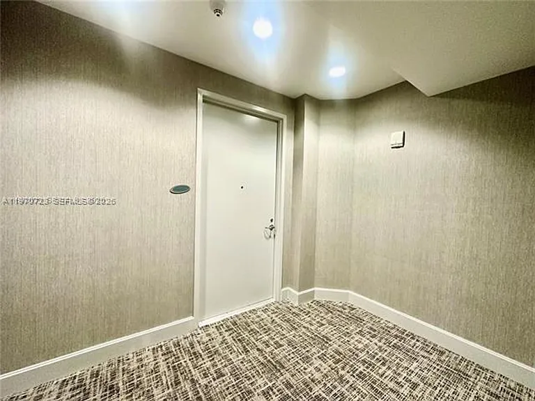 18201 Collins Ave #CU-4808 — Photo 14