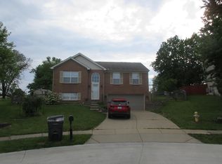 5878 Noel Creek Ln, Burlington, KY 41005