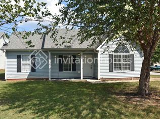 1500 N Hampton Ct, Hampton, GA 30228