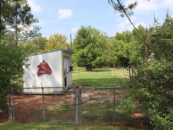 4th image of 3496 New Forest Dr