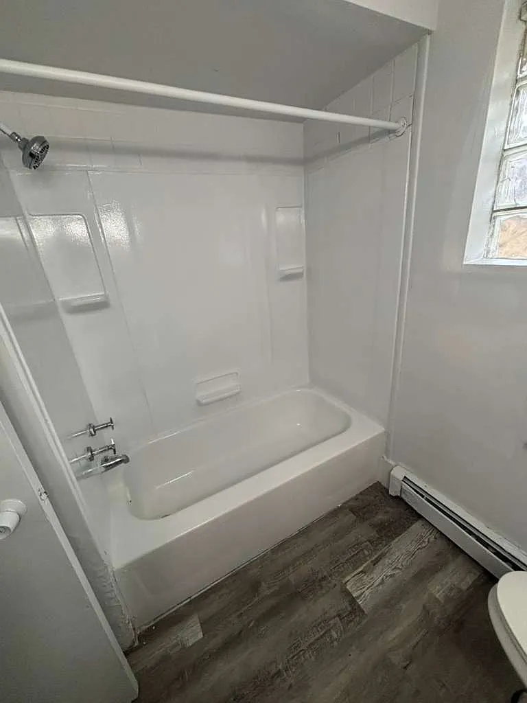 1 bed, 920 sqft, $1,699 — Photo 4