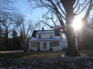 20 Holland Rd, Brimfield, MA 01010