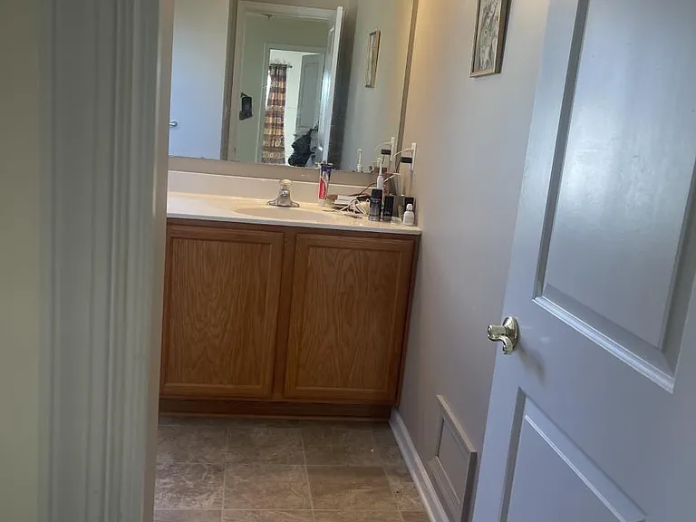 125 Rosemary Ct — Photo 11