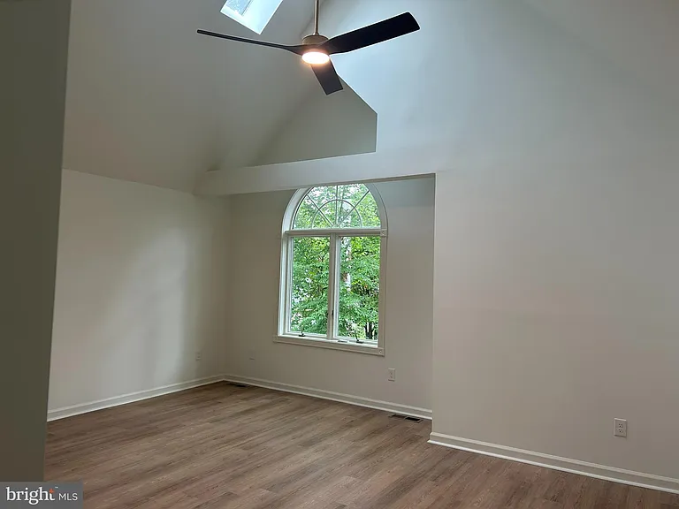 221 Spring Race Ct — Photo 14