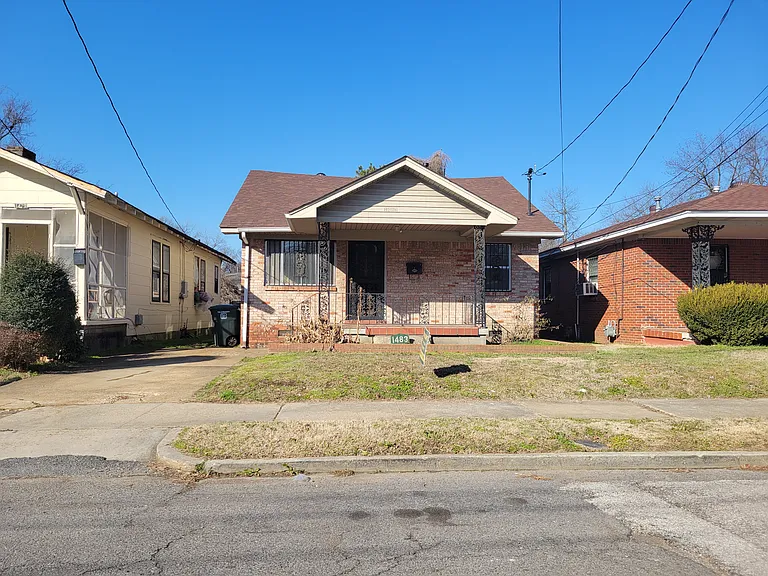 1483 Boxwood St — Photo 9