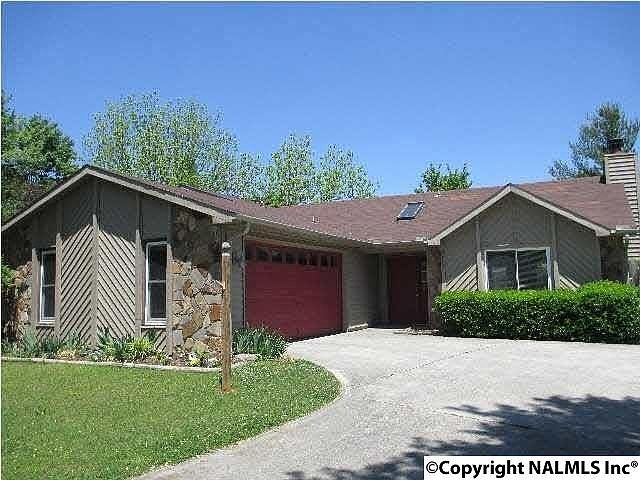 1st image of 1019 Kinsey Dr SE