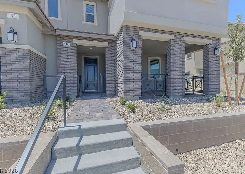 100 Hornbeck Ln