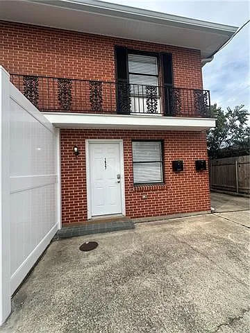 1627 Feronia St — Photo 9