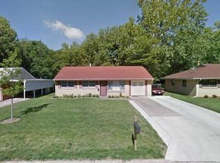 1517 Hartford Rd, Manhattan, KS 66502