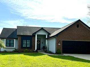 4472 Princeton Park Dr, Columbus, IN