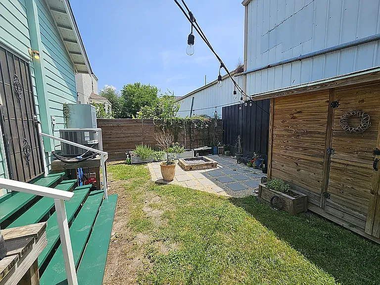 534 S Telemachus St — Photo 15