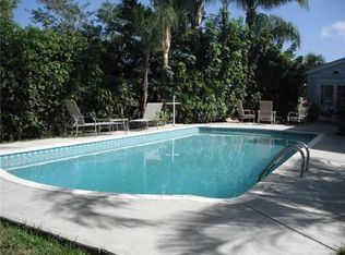 401 Chevron Cir, Jupiter, FL 33458