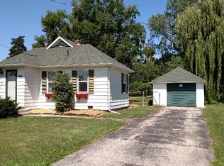 2030 Hatch Rd, Bay City, MI 48708