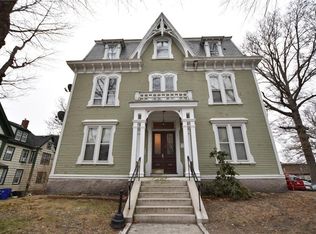 362 Rock St APT 2W, Fall River, MA 02720