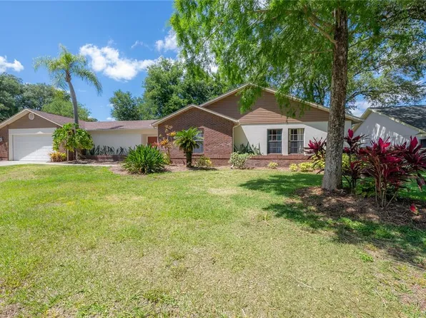6704 E 113TH AVENUE, TEMPLE TERRACE, FL 33617
