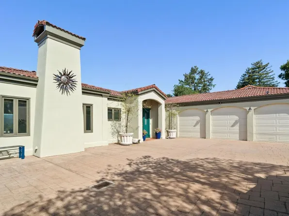 17 Kite Hill Rd, Santa Cruz, CA 95060