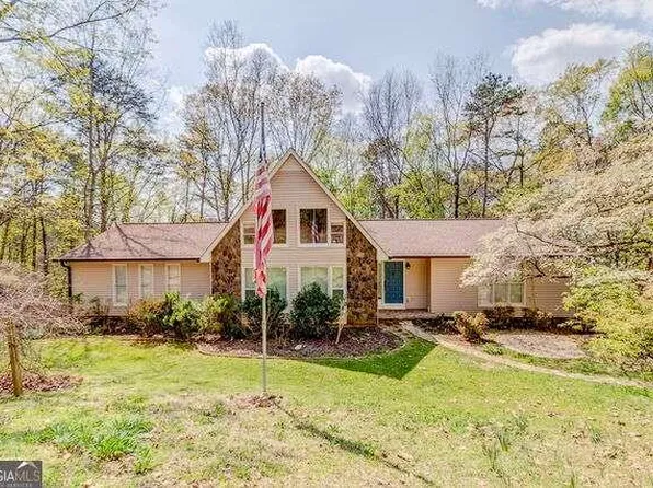 35 The Trl SE, Lindale, GA 30147
