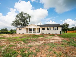 375 Spout Springs Rd, Muscle Shoals, AL 35661