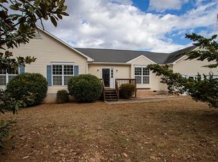 3179 Slate Hill Rd, New Canton, VA 23123