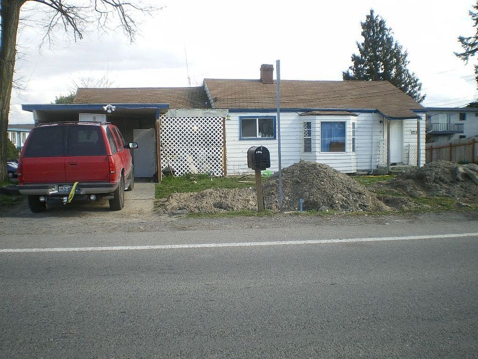 Nearly 1/2 acre lot