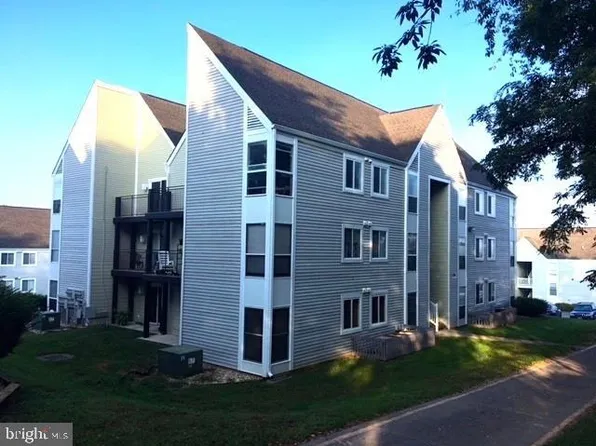 1384 Hunters Rd APT E, Harrisonburg, VA 22801