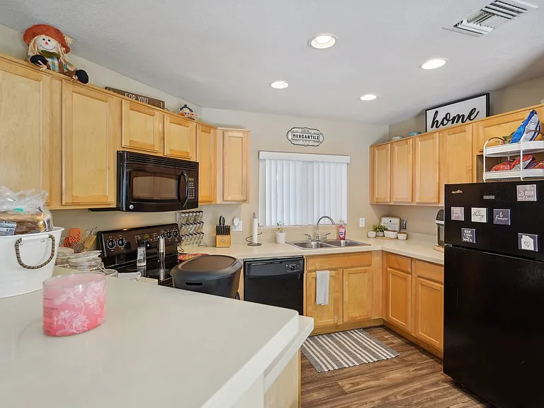 Sereno Townhomes — Photo 58