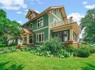 701 Jefferson St, Valparaiso, IN 46383