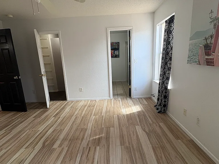 14724 Calhoun Dr — Photo 11
