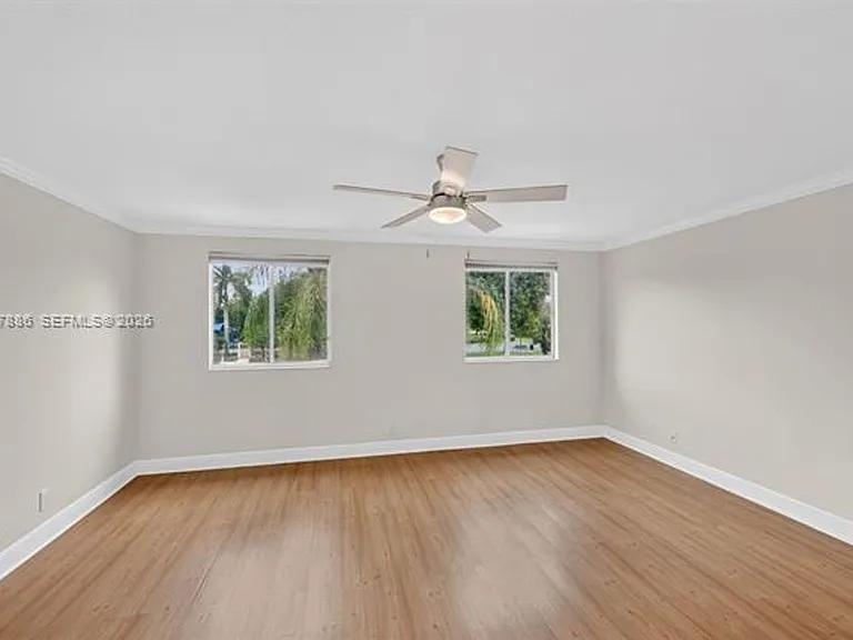 1115 Camellia Cir #0 — Photo 21