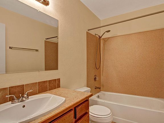 5th image of 16304 52nd Ave W APT 4