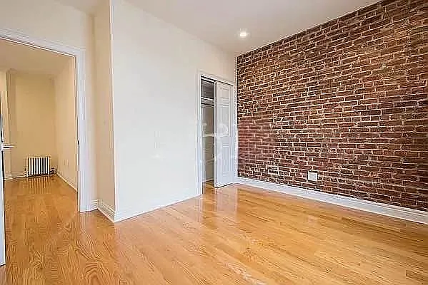 Rented by Oxford Property Group | media 3