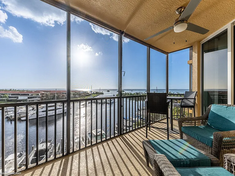 3313 Sunset Key Cir #402 — Photo 40