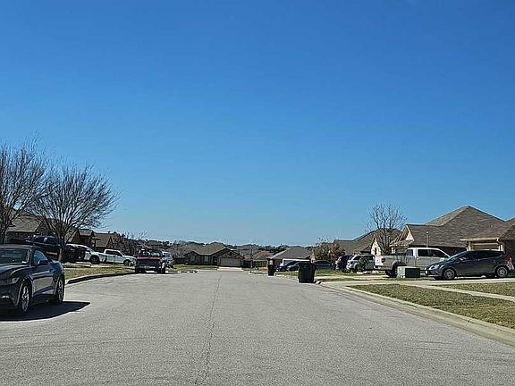 5th image of 607 Deborah Kay Dr
