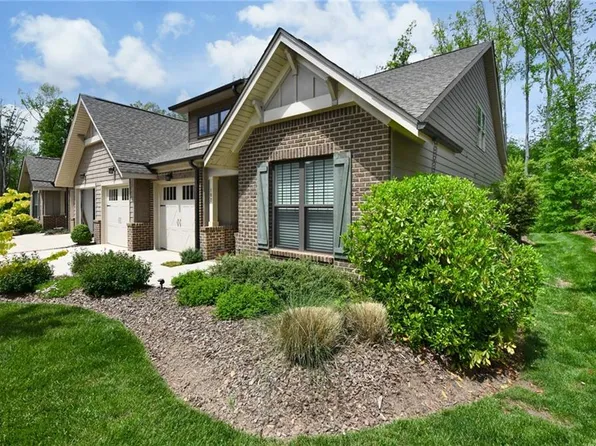 107 Beckham Dr, Greensboro, NC 27455