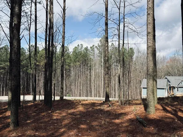 215 Honeybee Ct #Jf-407, Jasper, TN 37347