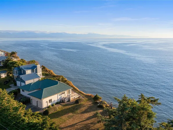2377 West Beach Road, Oak Harbor, WA 98277