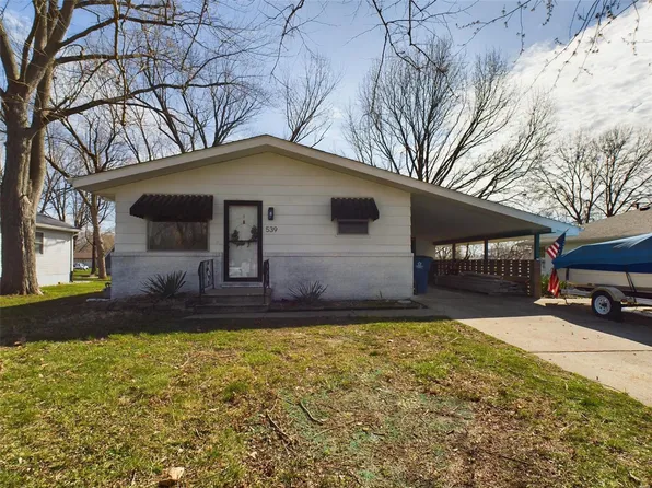 539 Overlook Dr, Edwardsville, IL 62025
