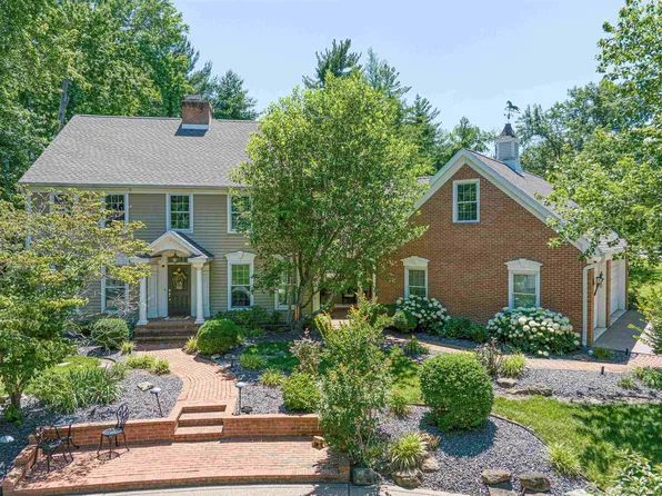 4001 Wood Castle Rd, Evansville, IN 47711